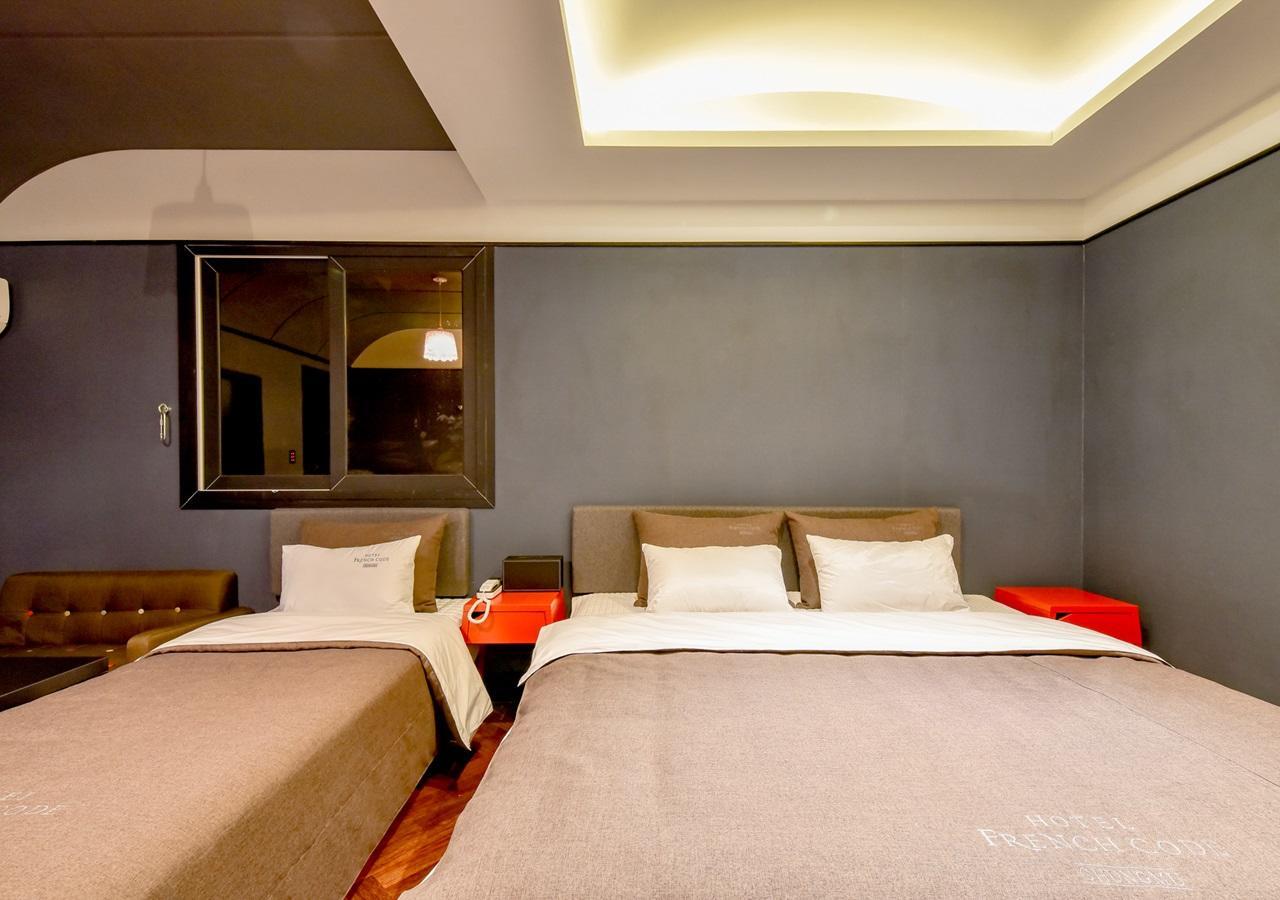 French Code Hotel Changwon Zewnętrze zdjęcie