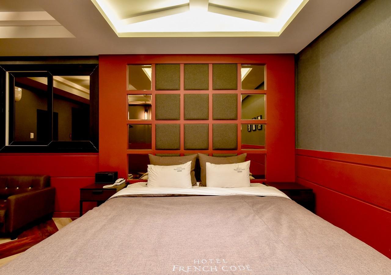 French Code Hotel Changwon Zewnętrze zdjęcie