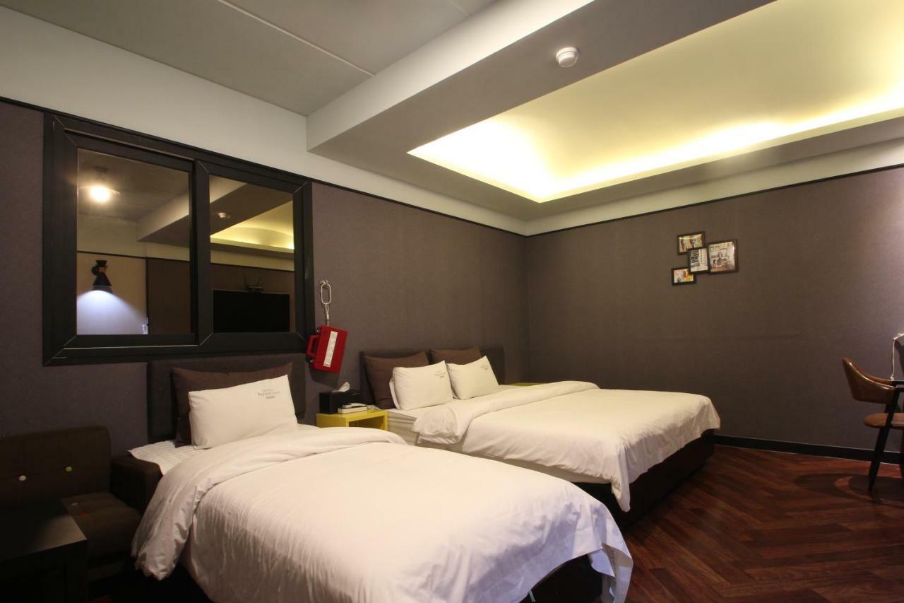 French Code Hotel Changwon Zewnętrze zdjęcie