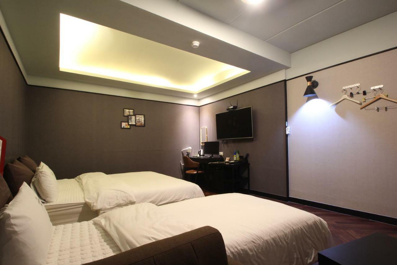 French Code Hotel Changwon Zewnętrze zdjęcie